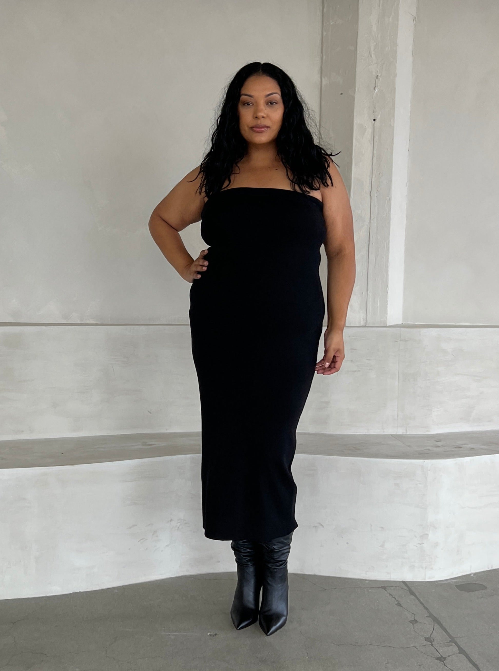 Plus Size Knit Tube Midi Dress – 2020AVE