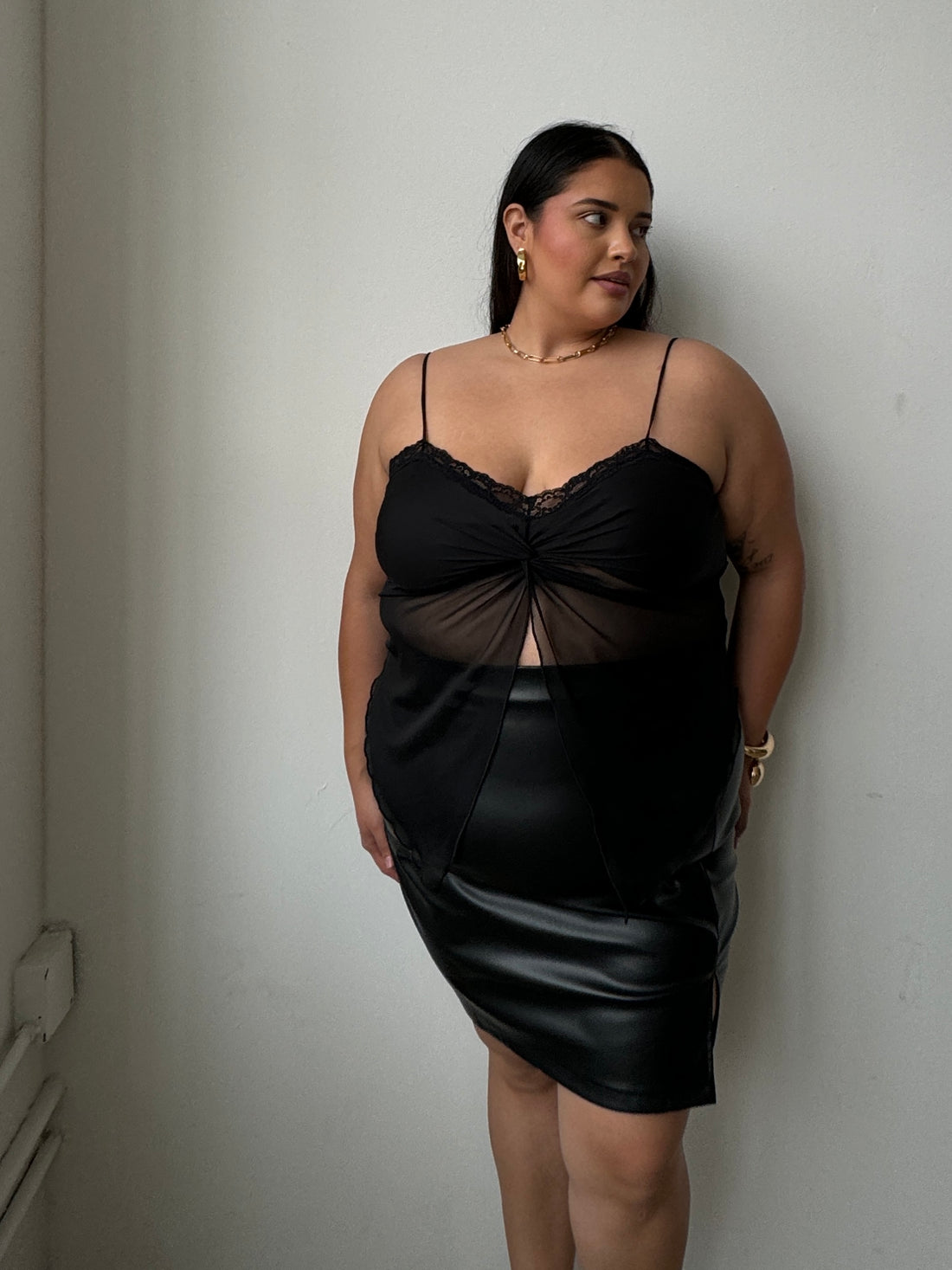 Plus Size Lace Open Front Twist Top Black