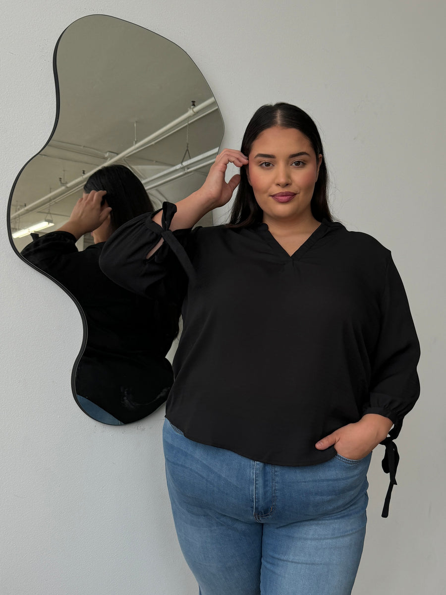 Plus Size Split Neck Flowy Blouse Plus Size Tops Black 1XL -2020AVE