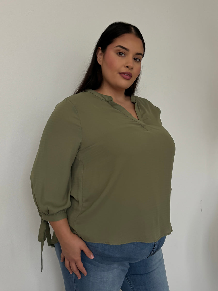 Plus Size Split Neck Flowy Blouse Plus Size Tops Olive 1XL -2020AVE