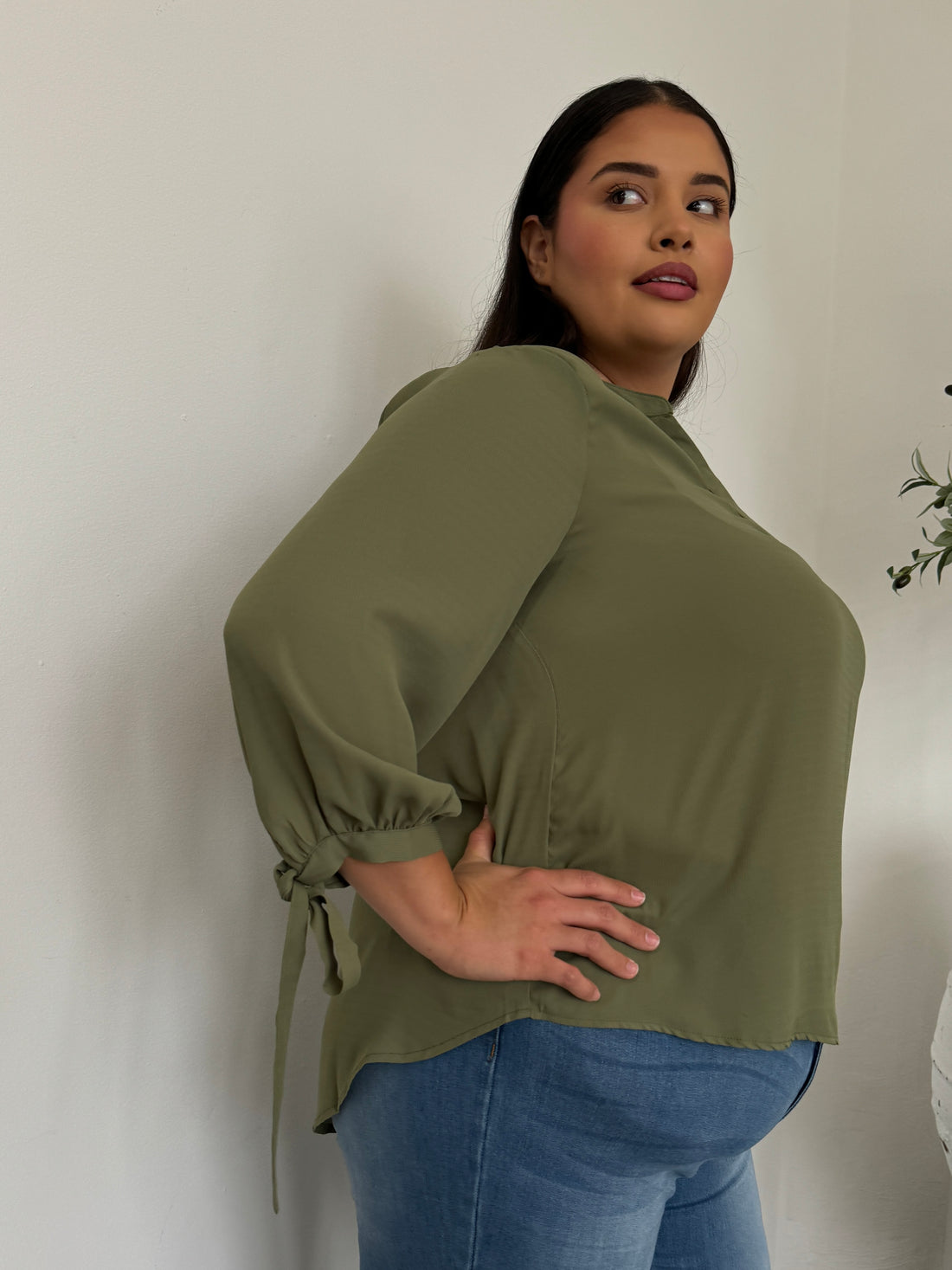 Plus Size Split Neck Flowy Blouse Plus Size Tops -2020AVE