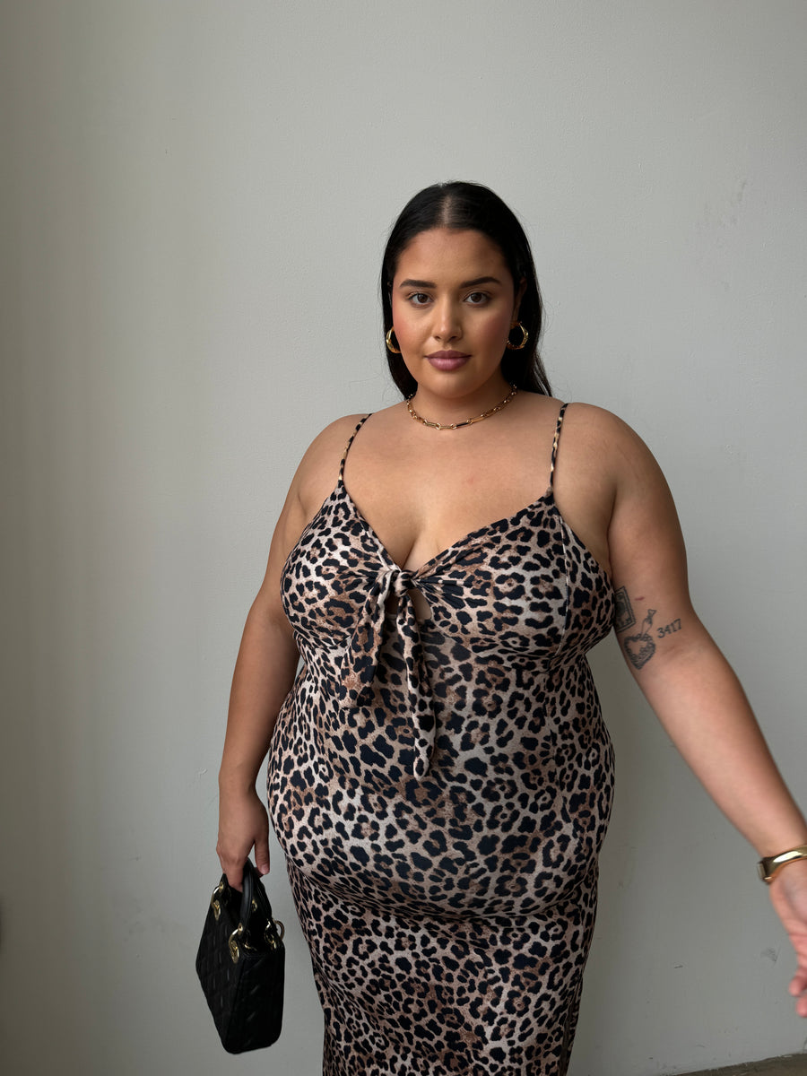 Plus Size Tie Front Leopard Midi Dress